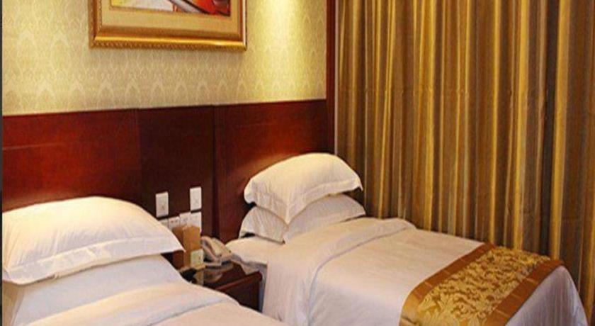 Yichang Vienna Hotel Wanda Branch Екстериор снимка